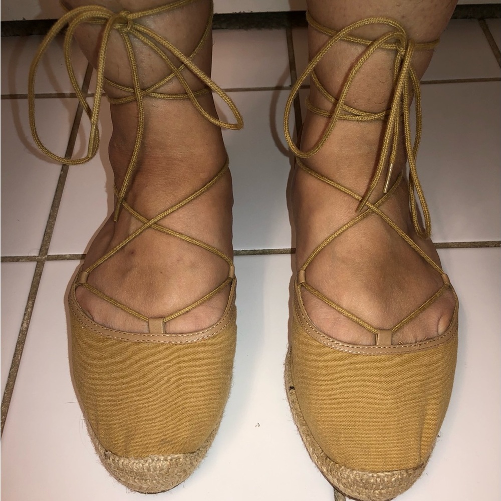 Women's Tan Espadrille Flats